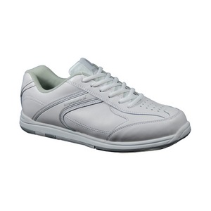 Brunswick Youth Flyer White Size 3 Only Brunswick Youth Flyer White Size 3 Only